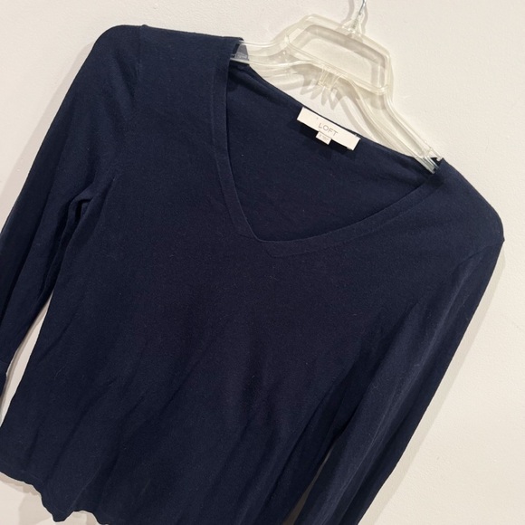 Ann Taylor Loft bell sleeve pullover sweater ❤️ - Picture 4 of 8